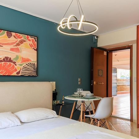 Aiolos Glyfada Super Lux Mini Apartment Athena Bagian luar foto