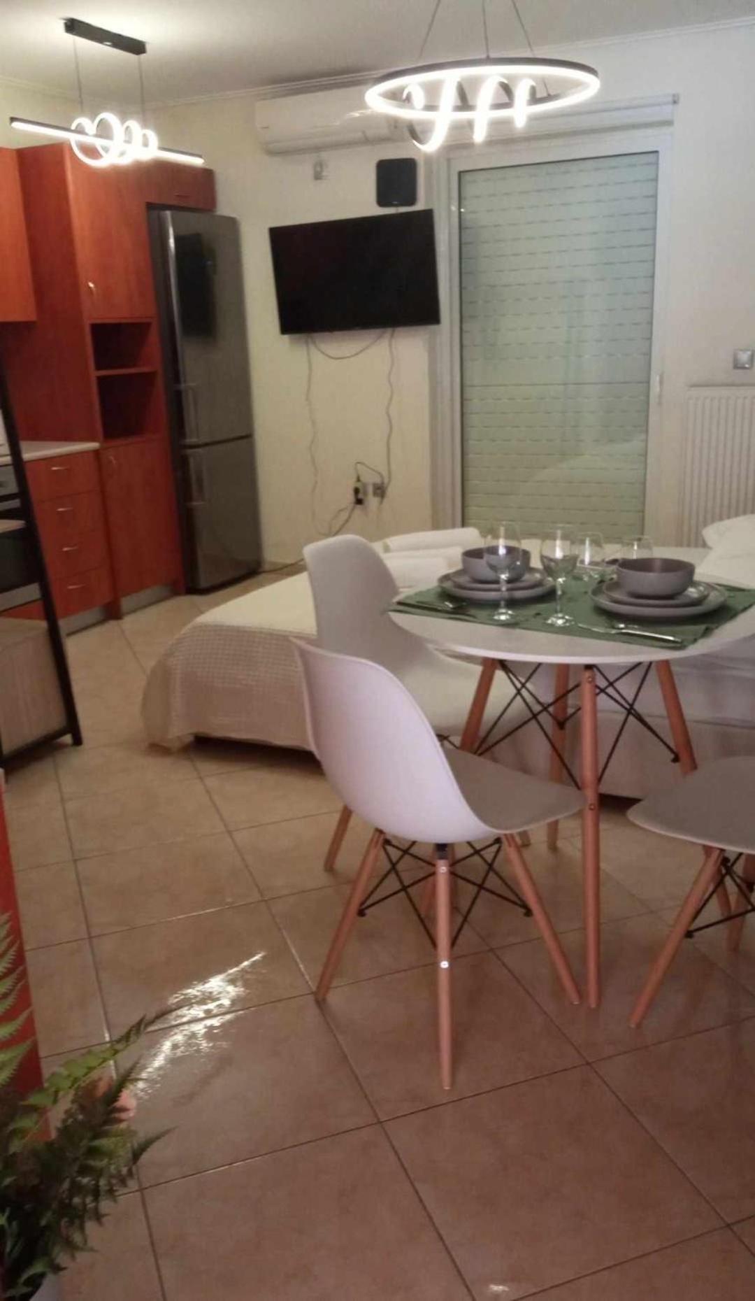 Aiolos Glyfada Super Lux Mini Apartment Athena Bagian luar foto