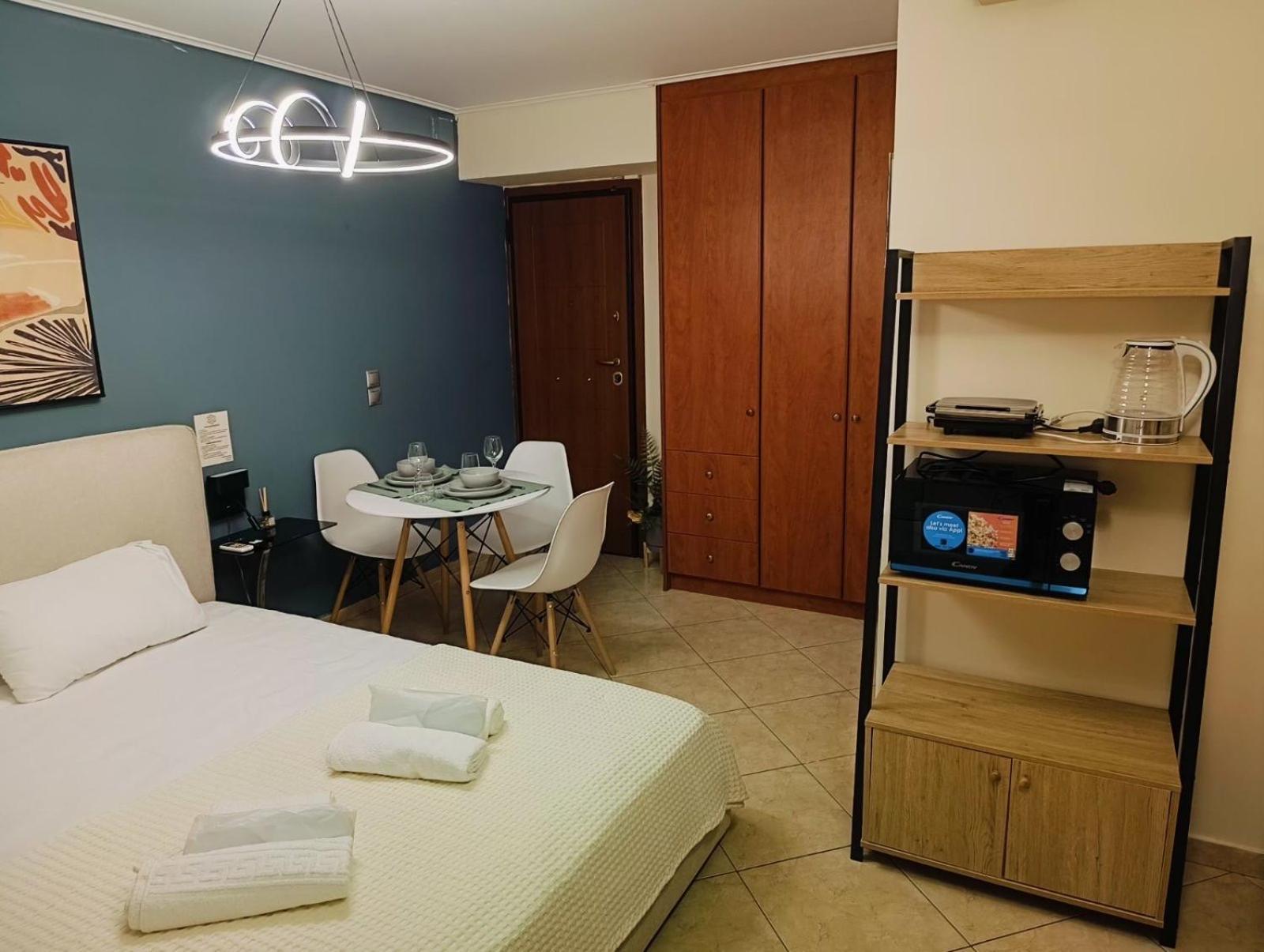 Aiolos Glyfada Super Lux Mini Apartment Athena Bagian luar foto