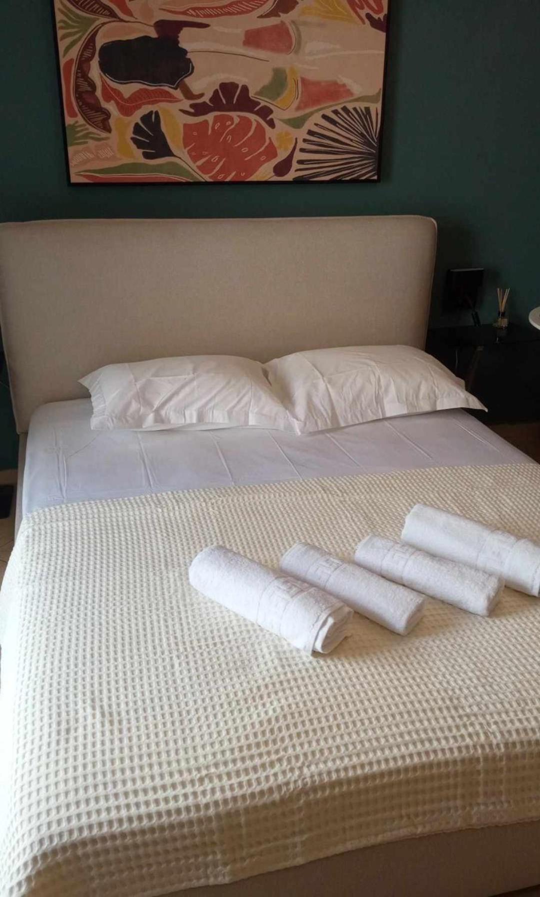 Aiolos Glyfada Super Lux Mini Apartment Athena Bagian luar foto